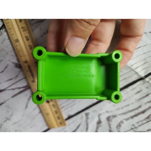 Vintage 1984 Sesame Street Playskool Playset Green Bed Furniture Piece Toy CBS - Picture 3 of 3